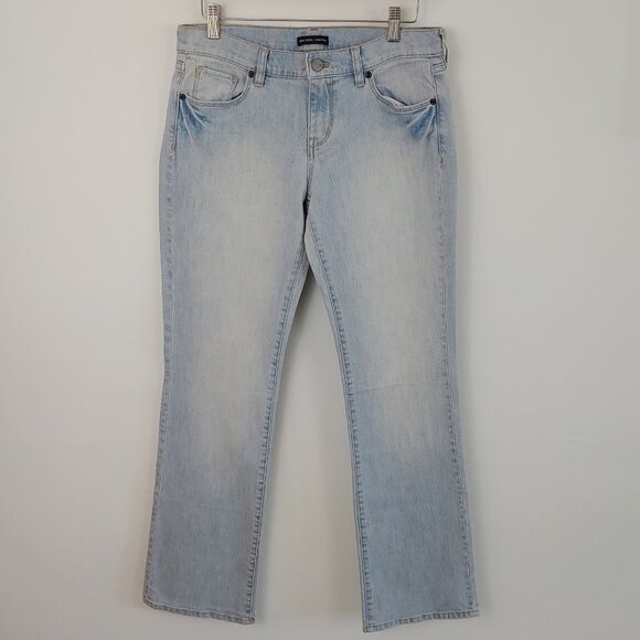 New York & Company Light Wash Bootcut Jeans size 4 NWT - Picture 1 of 5